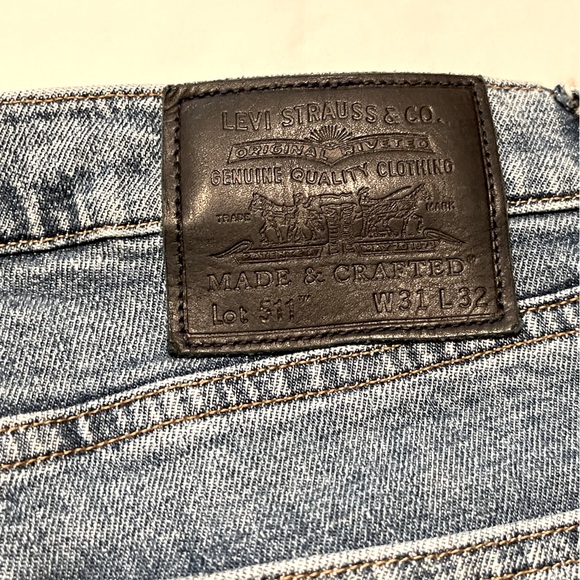 Levi’s 511 size 31/32 navy tags - Picture 1 of 6